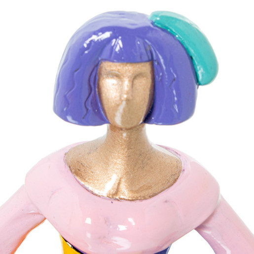 Figura menina multicolor