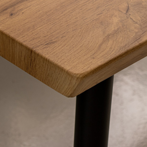 Mesa comedor natural y negro