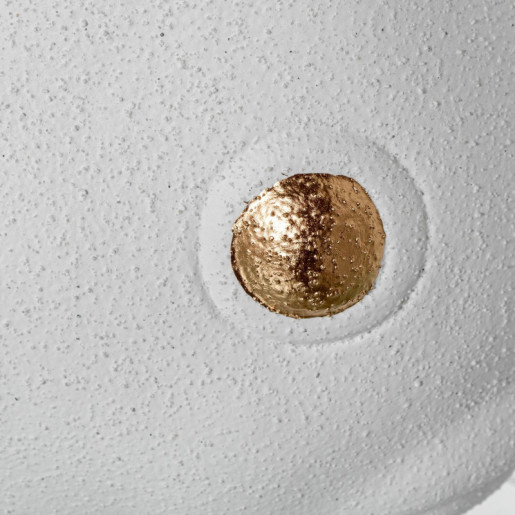 Figura pez blanco arena y dorado