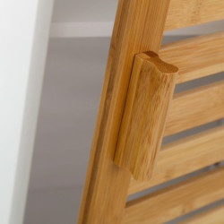 Mueble natural y blanco