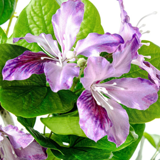 Planta artificial violeta