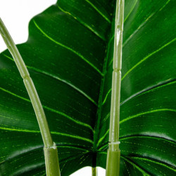 Planta artificial verde