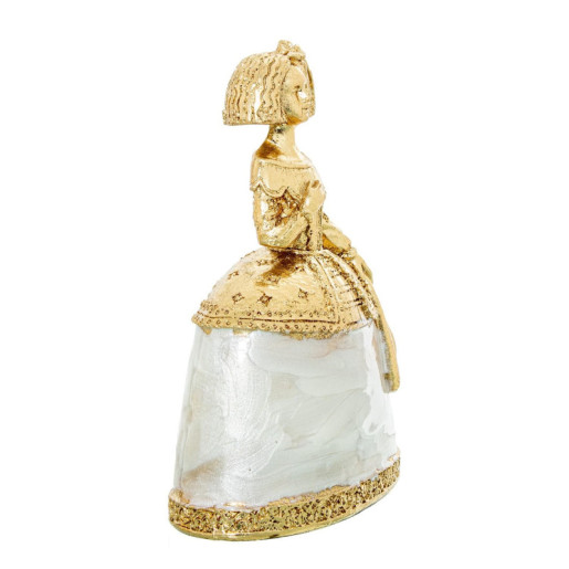 Figura menina dorado y blanco