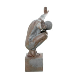 Figura gimnasta gris y marron