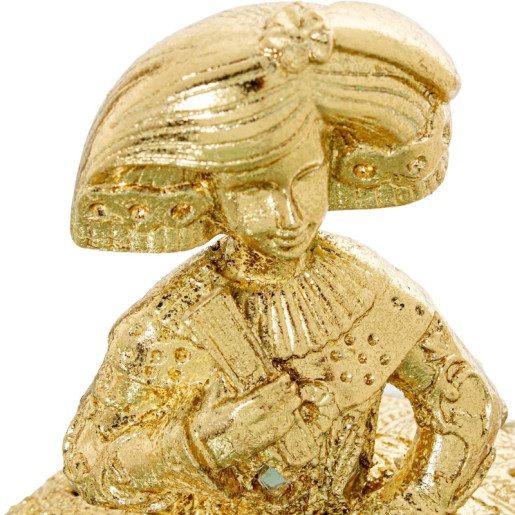 Figura menina dorado