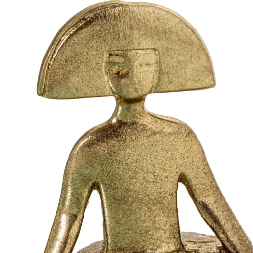 Figura menina dorado