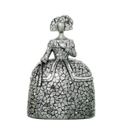Figura menina plateado