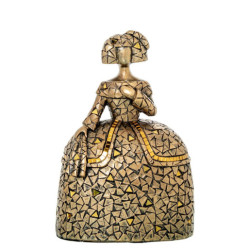 Figura menina dorado