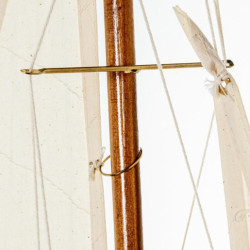 Velero azul y natural