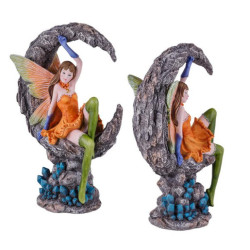 Figura de una hada Verde y naranja