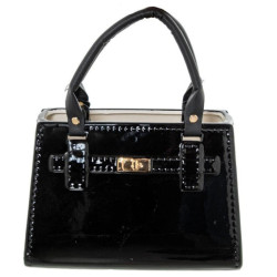 Figura bolso negro