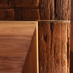 Mesa entrada natural