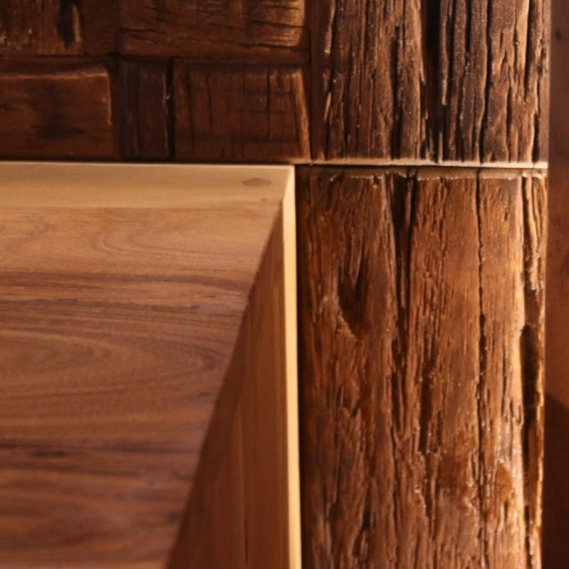 Mesa entrada natural