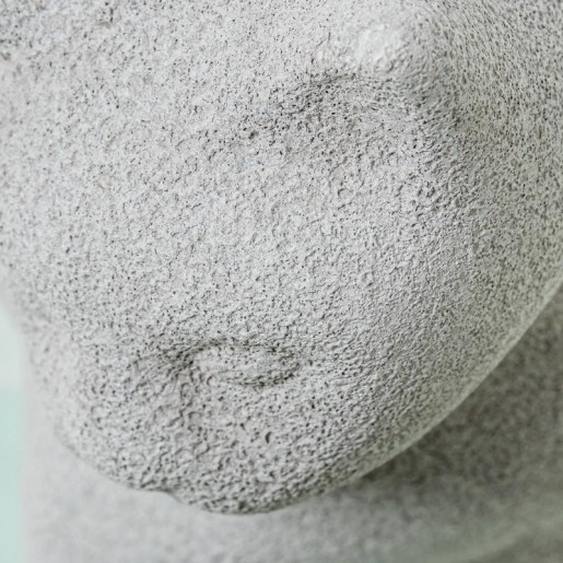 Figura gato gris arena