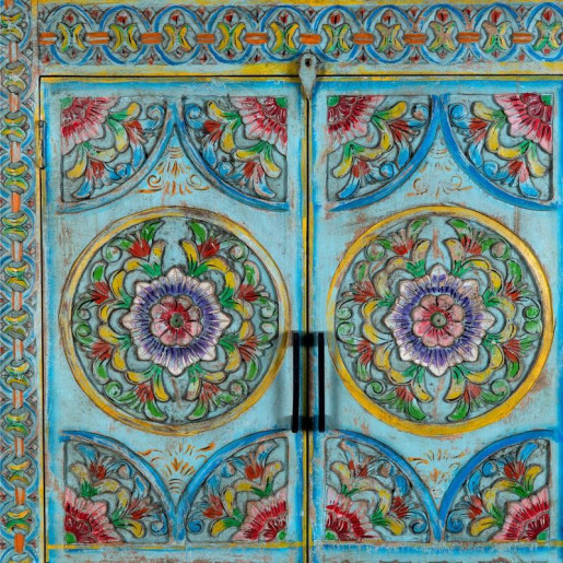 Armario azul, verde y amarillo