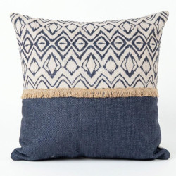 Cojin negro y blanco