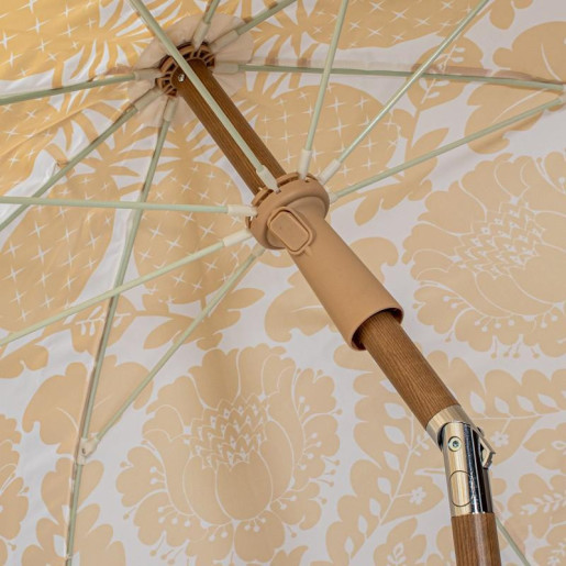 Parasol blanco y amarillo