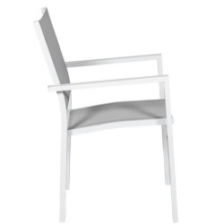 Silla blanco y gris