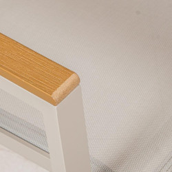 Silla crema y natural