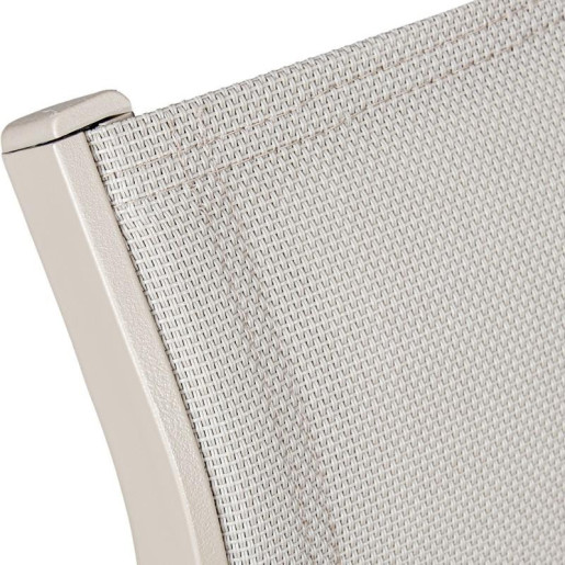 Silla crema y natural