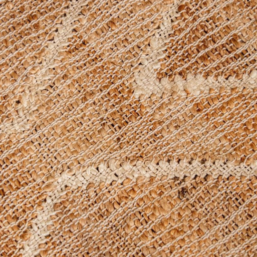 Alfombra beige y marrones