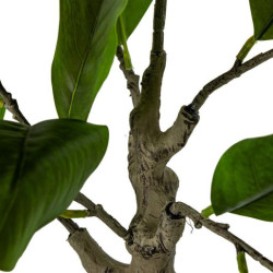 Planta artificial verde y blanco
